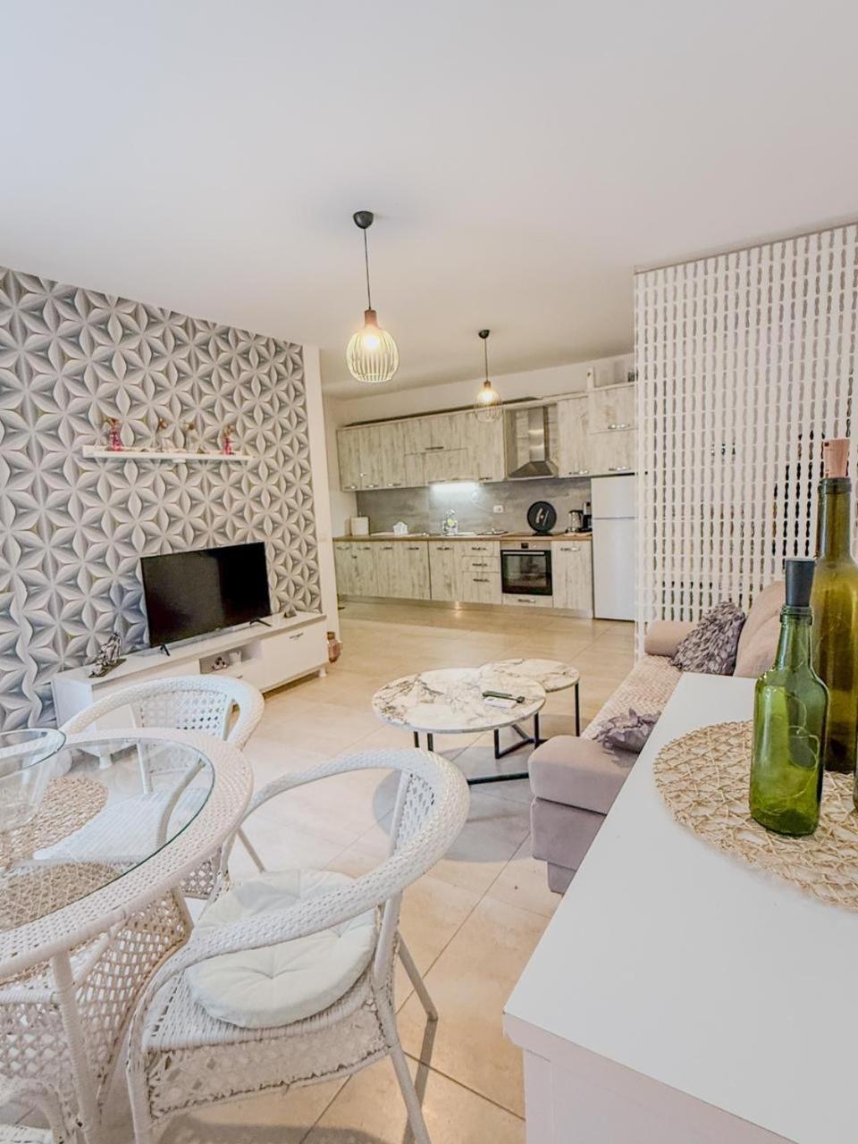 Odore Di Mare Apartments Saranda Extérieur photo