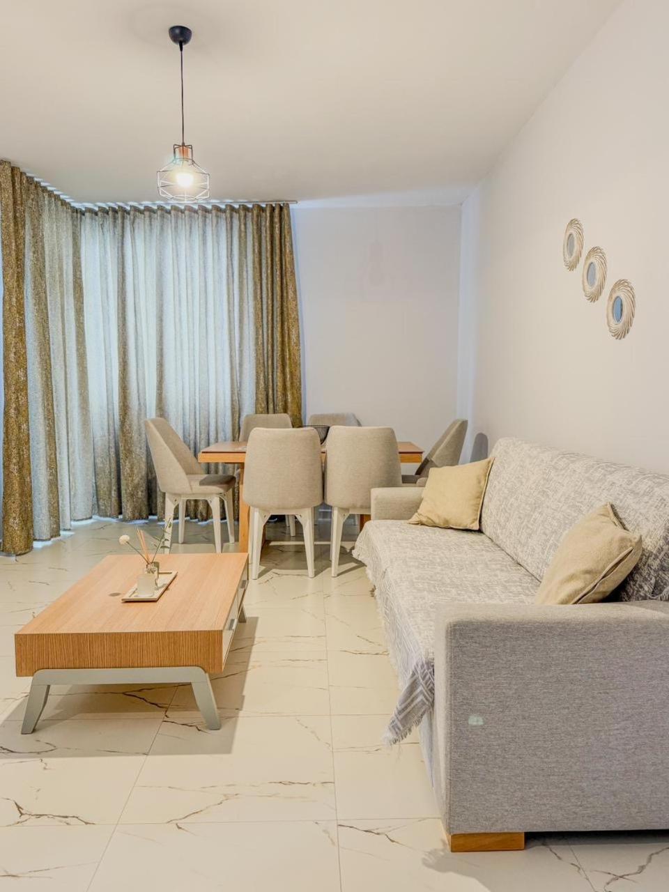 Odore Di Mare Apartments Saranda Extérieur photo